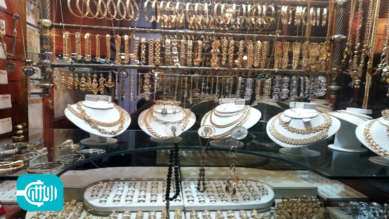 حكومة النظام تصيب أسواق الذهب بالشلل!