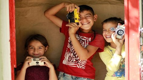 مشروع لتعليم الأطفال السوريين بولاية ماردين التركية فنون التصوير الفوتوغرافي